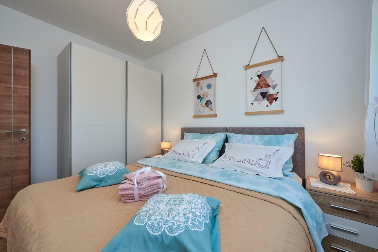Apartament Golubica Trogir Zewnętrze zdjęcie