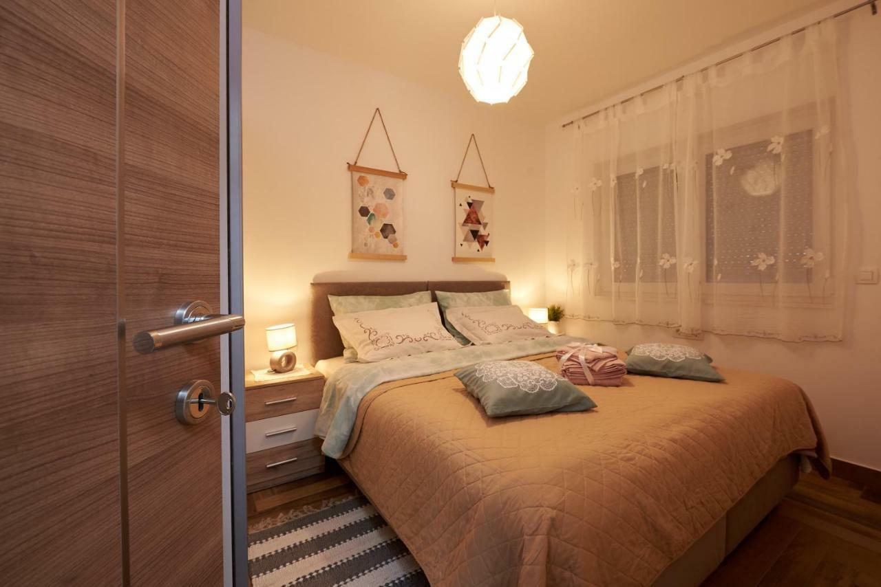 Apartament Golubica Trogir Zewnętrze zdjęcie
