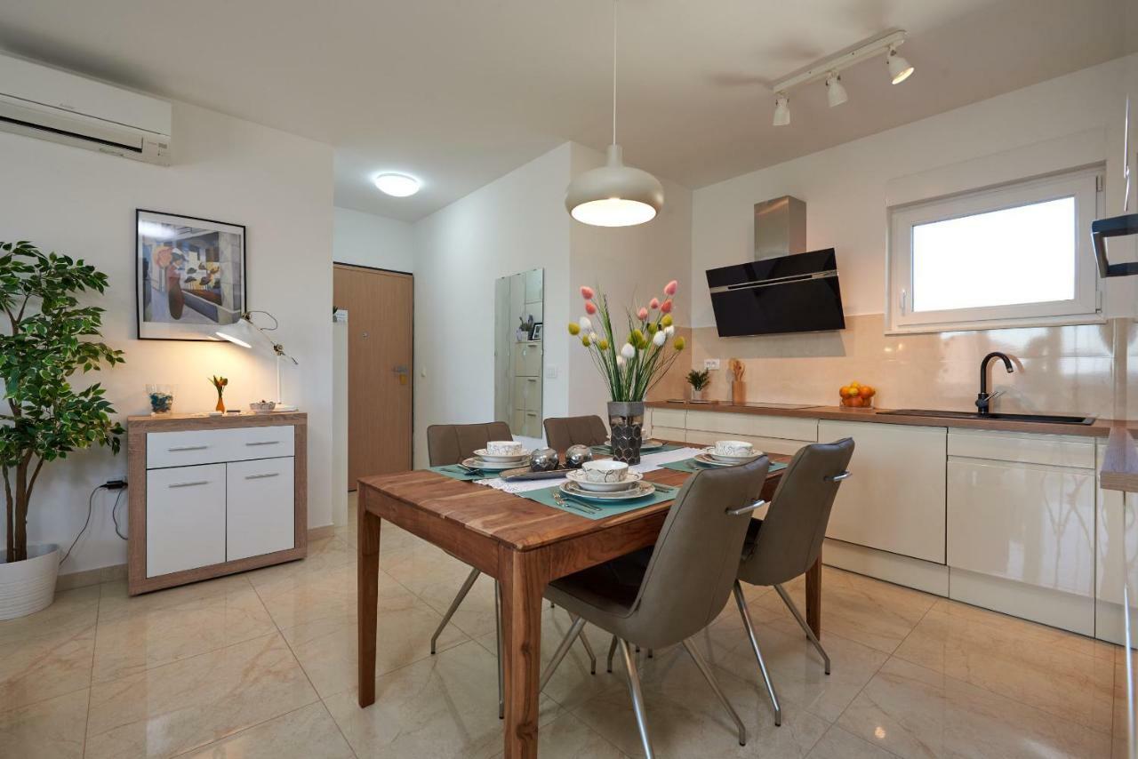 Apartament Golubica Trogir Zewnętrze zdjęcie